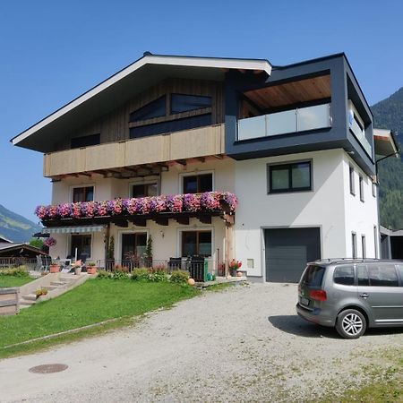 Haus Seppi Hotel Neukirchen am Großvenediger Eksteriør billede