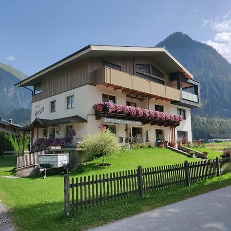 Haus Seppi Hotel Neukirchen am Großvenediger Eksteriør billede